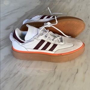 IVY PARK Super Sleek 72